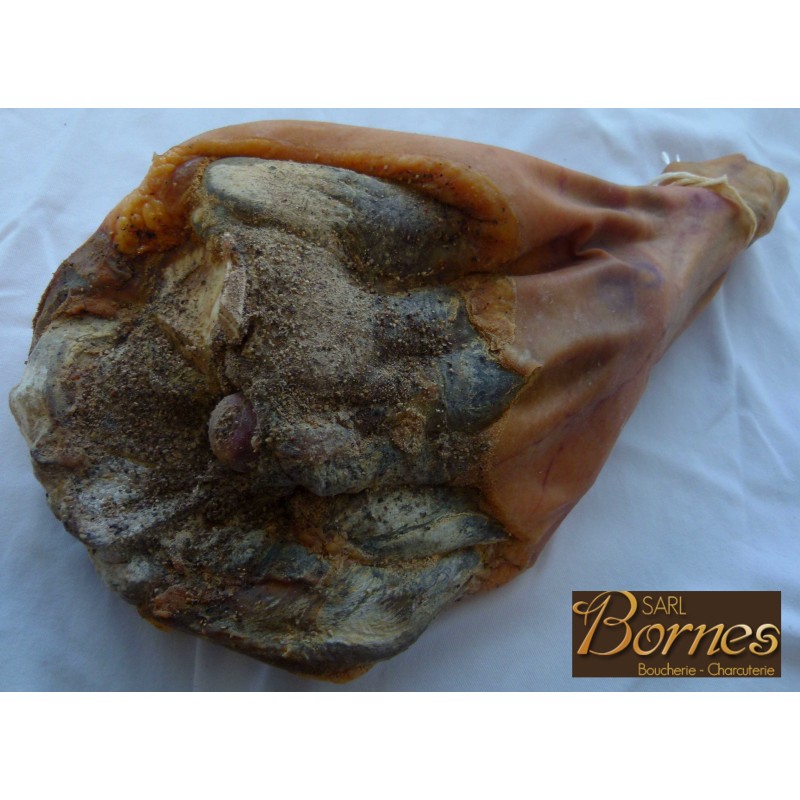 Jambon de Pays avec Os – Artisan Boucher Trizac, Cantal | Boucherie Bornes